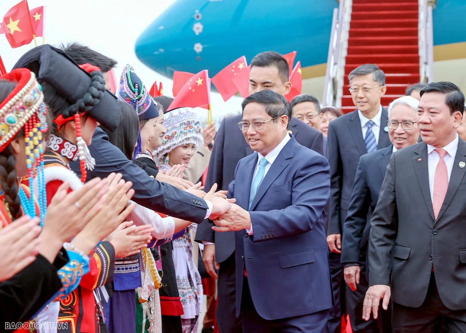 PM Pham Minh Chinh arrives in Kunming, beginning activities in China PM Pham Minh Chinh arrives in Kunming, beginning activities in China