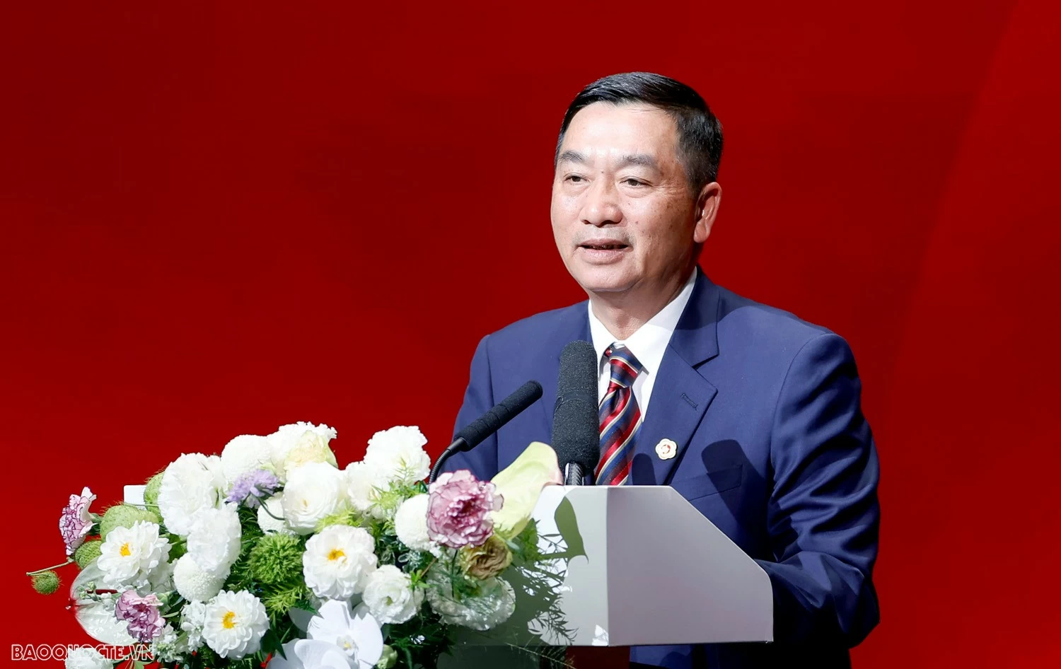 PM Pham Minh Chinh meets Vietnamese citizens in China’s Yunnan province PM Pham Minh Chinh meets Vietnamese citizens in China’s Yunnan province