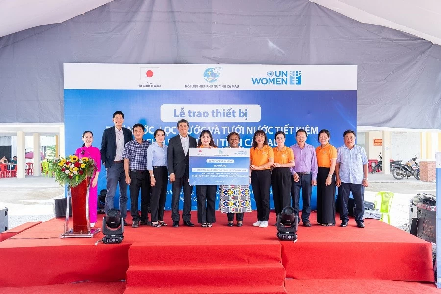 Supporting women facing drought and saltwater intrusion in Ca Mau and Ninh Thuan Supporting women facing drought and saltwater intrusion in Ca Mau and Ninh Thuan