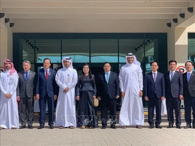PM Pham Minh Chinh visits Ras Laffan industrial city, concludes Qatar trip PM Pham Minh Chinh visits Ras Laffan industrial city, concludes Qatar trip