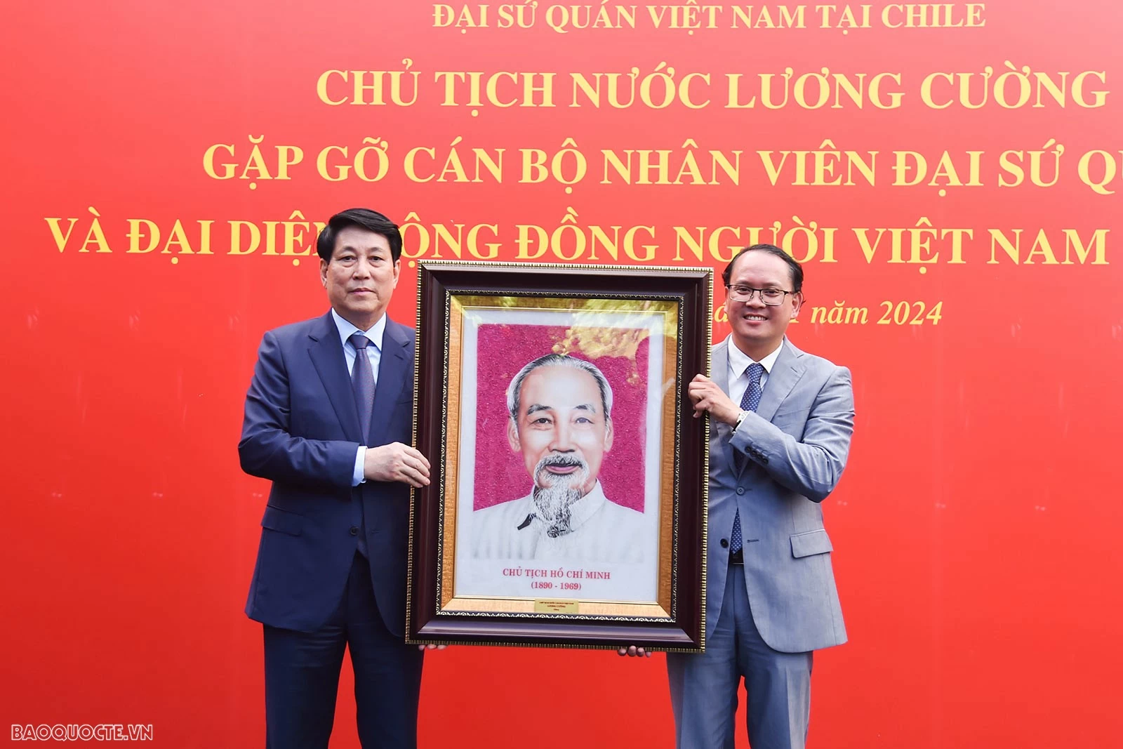 State President Luong Cuong meets with Vietnamese community in Chile State President Luong Cuong meets with Vietnamese community in Chile