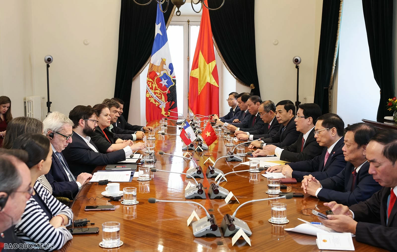Vietnam, Chile adopt joint statement Vietnam, Chile adopt joint statement