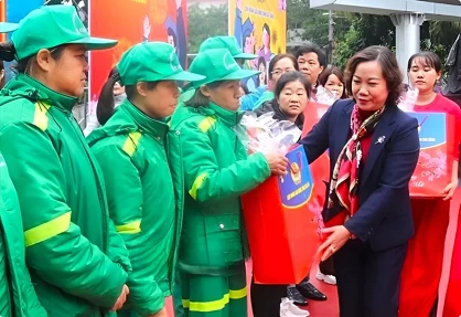 Lunar New Year supportive programme benefits over 26.2 million workers in a decade Lunar New Year supportive programme benefits over 26.2 million workers in a decade