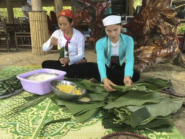 Phu Tho strives to unlock the priceless potential of Hoa Binh Lake tourist area