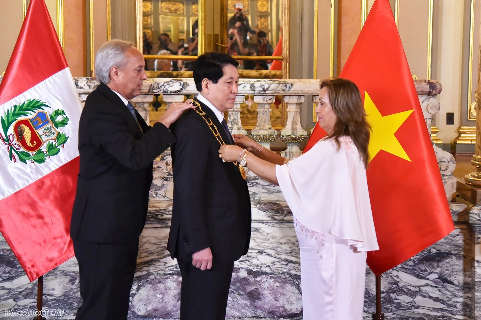 President Luong Cuong honoured with “The Sun of Peru” Order President Luong Cuong honoured with “The Sun of Peru” Order
