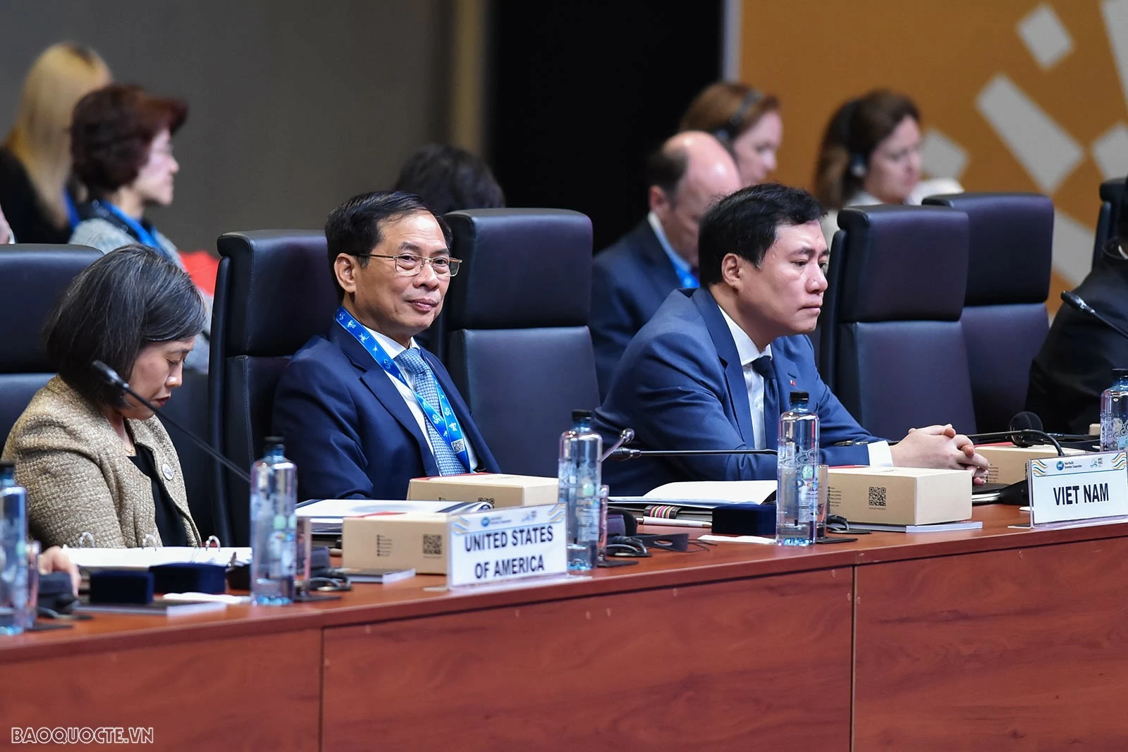 Deputy PM, FM Bui Thanh Son attends 35th APEC Ministerial Meeting in Peru Deputy PM, FM Bui Thanh Son attends 35th APEC Ministerial Meeting in Peru