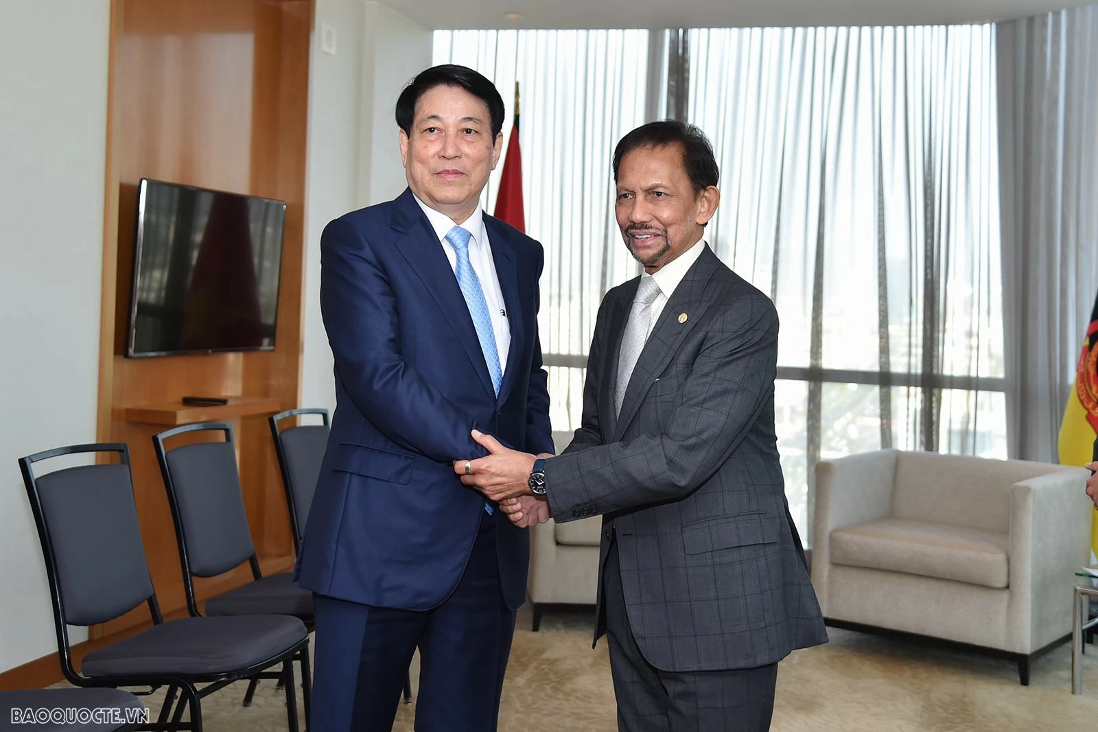 President Luong Cuong meets with Sultan of Brunei