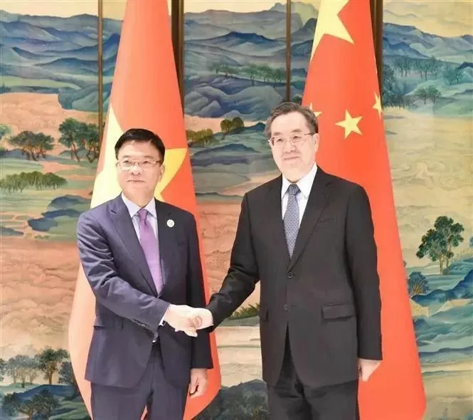 Developing relations with China is Vietnam’s top priority: Deputy PM Developing relations with China is Vietnam’s top priority: Deputy PM