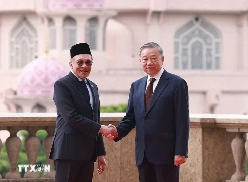 General Secretary To Lam holds talks with Malaysian Prime Minister Anwar Ibrahim General Secretary To Lam holds talks with Malaysian Prime Minister Anwar Ibrahim