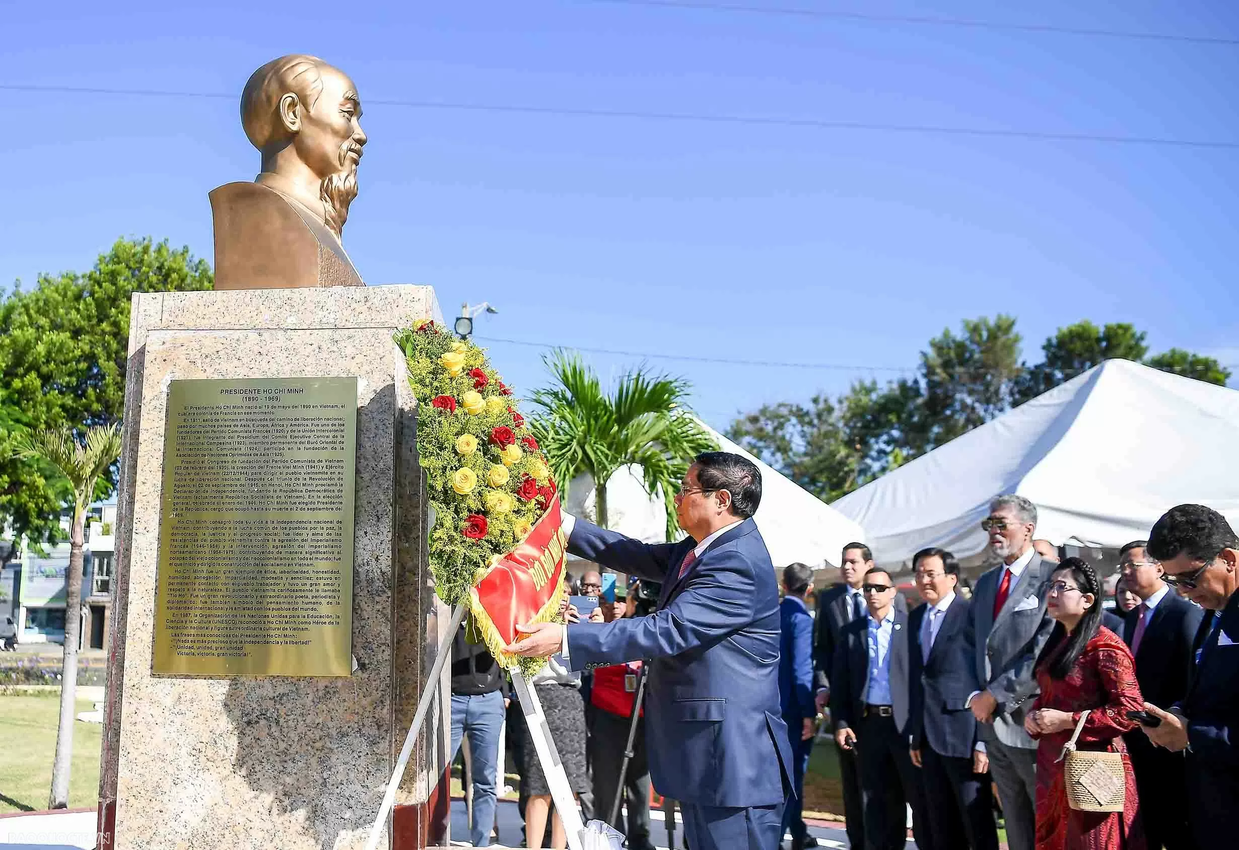 PM Pham Minh Chinh attends inauguration of upgraded Statue of President Ho Chi Minh in Santo Domingo PM Pham Minh Chinh attends inauguration of upgraded Statue of President Ho Chi Minh in Santo Domingo
