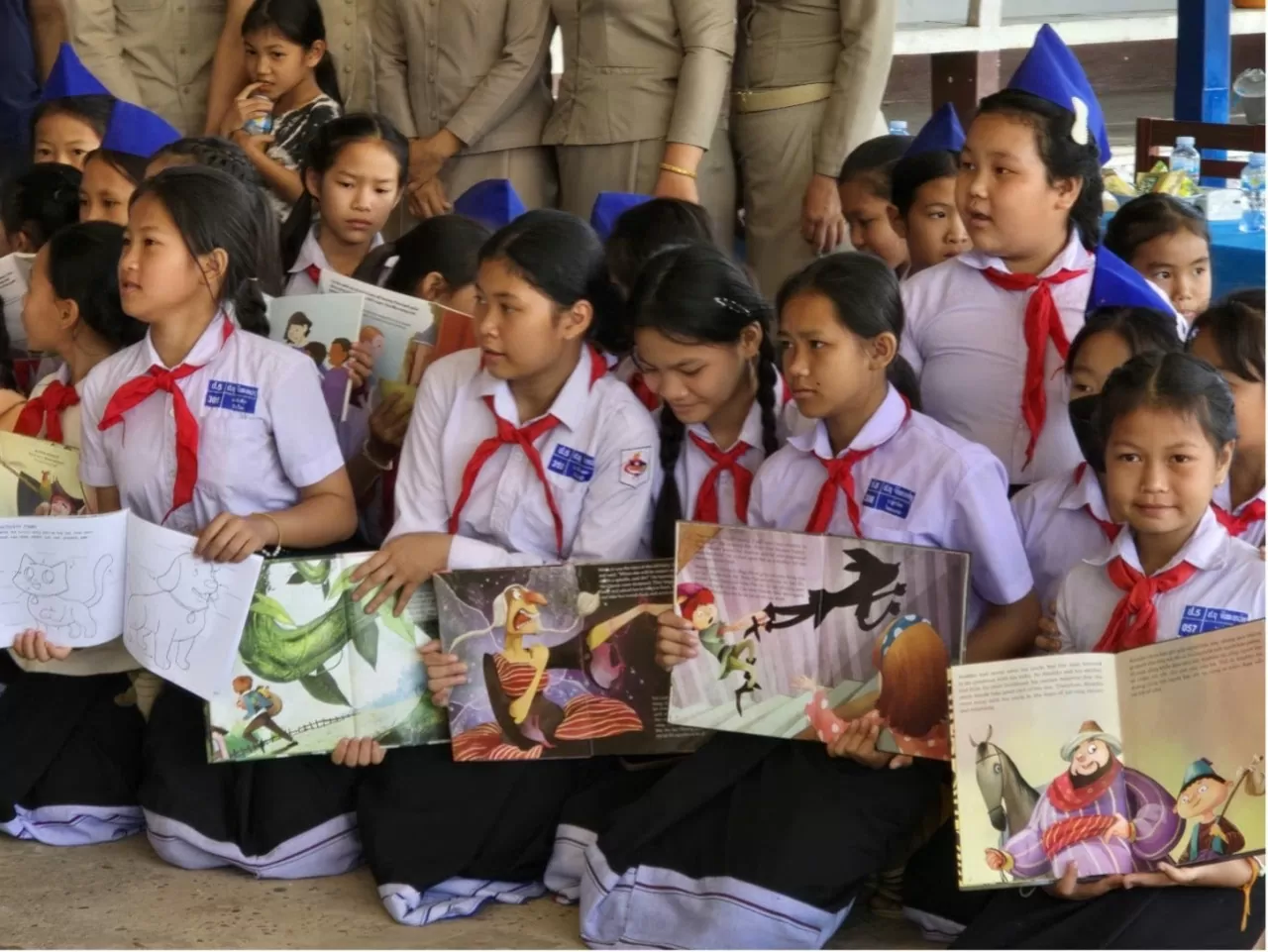 Compassion Books and the House of Wisdom Programs expand to Southeast Asia: Promoting knowledge and reading culture in Laos Compassion Books and the House of Wisdom Programs expand to Southeast Asia: Promoting knowledge and reading culture in Laos