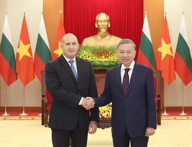 General Secretary To Lam receives Bulgarian President General Secretary To Lam receives Bulgarian President