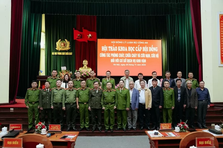 Scientific seminar on 'Fire prevention, fire extinguishing and rescue for logistic depots' Scientific seminar on 'Fire prevention, fire extinguishing and rescue for logistic depots'