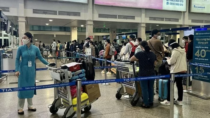 Passengers through airports to reach 10.5 million during Tet Lunar New Year 2025