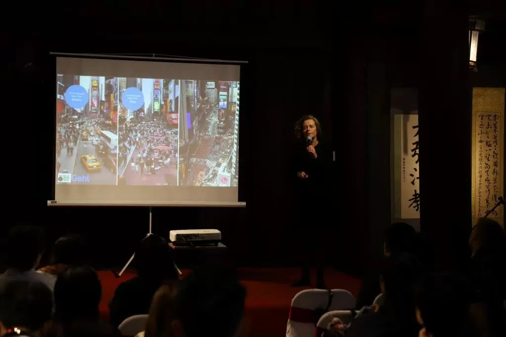 Greener together: Vietnam-Denmark exchange knowledge on urban green transition Greener together: Vietnam-Denmark exchange knowledge on urban green transition