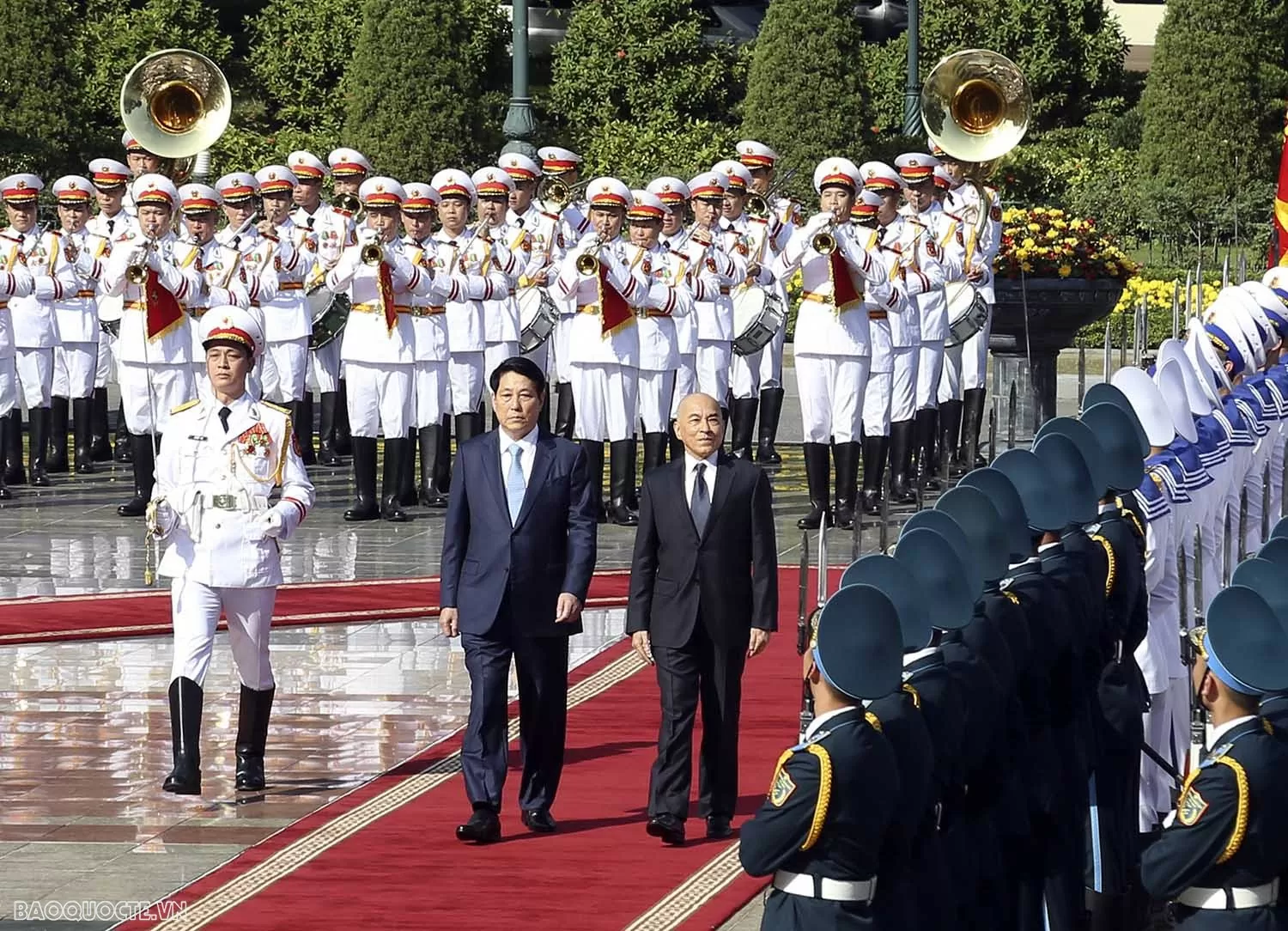 President Luong Cuong hosts welcome ceremony for Cambodian King Norodom Sihamoni President Luong Cuong hosts welcome ceremony for Cambodian King Norodom Sihamoni