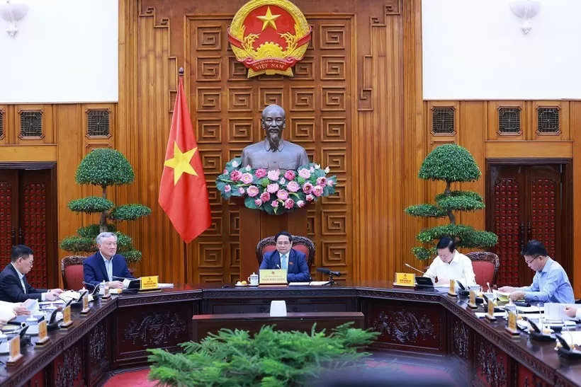 Prime Minister Pham Minh Chinh chairs the first meeting of the government steering committee to review the implementation of Resolution No. 18-NQ/TW (Photo: VNA) Prime Minister Pham Minh Chinh chairs the first meeting of the government steering committee to review the implementation of Resolution No. 18-NQ/TW (Photo: VNA)