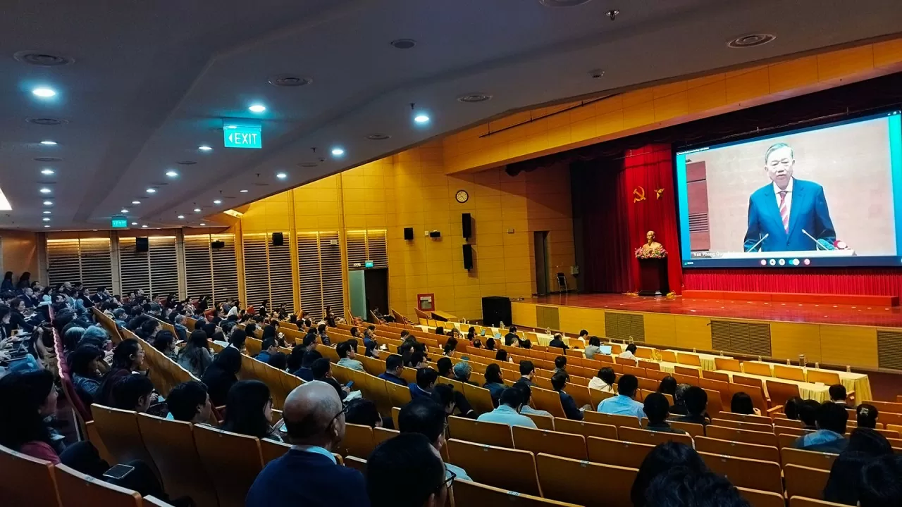 Tổng Bí thư Tô Lâm: Khơi thông mọi nguồn lực, tinh gọn tổ chức bộ máy đi đôi với tinh giản biên chế It’s high time to streamline the State apparatus: Party General Secretary To Lam