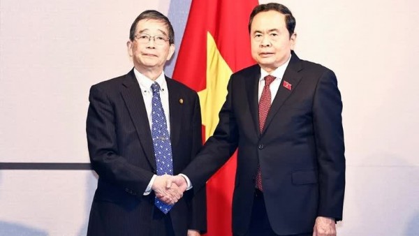 Top legislator receives President of Nagasaki – Vietnam Friendship Association