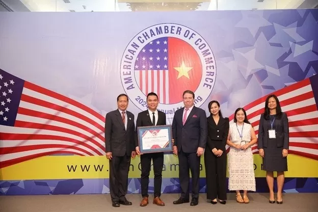 Herbalife Vietnam won the Corporate Social Responsibility Recognition Award by AmCham for the seventh consecutive year