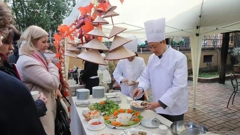 Vietnamese Embassy in Italy host the inaugural ‘Pho and Nem Day’ in Rome