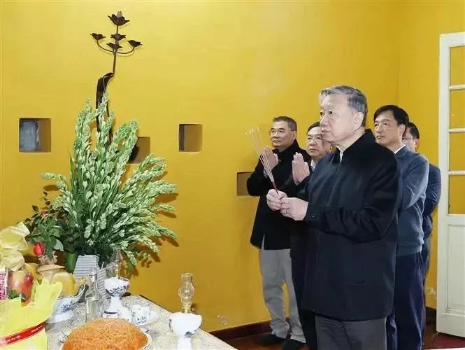 General Secretary To Lam pays tribute to President Ho Chi Minh at House 67 General Secretary To Lam pays tribute to President Ho Chi Minh at House 67
