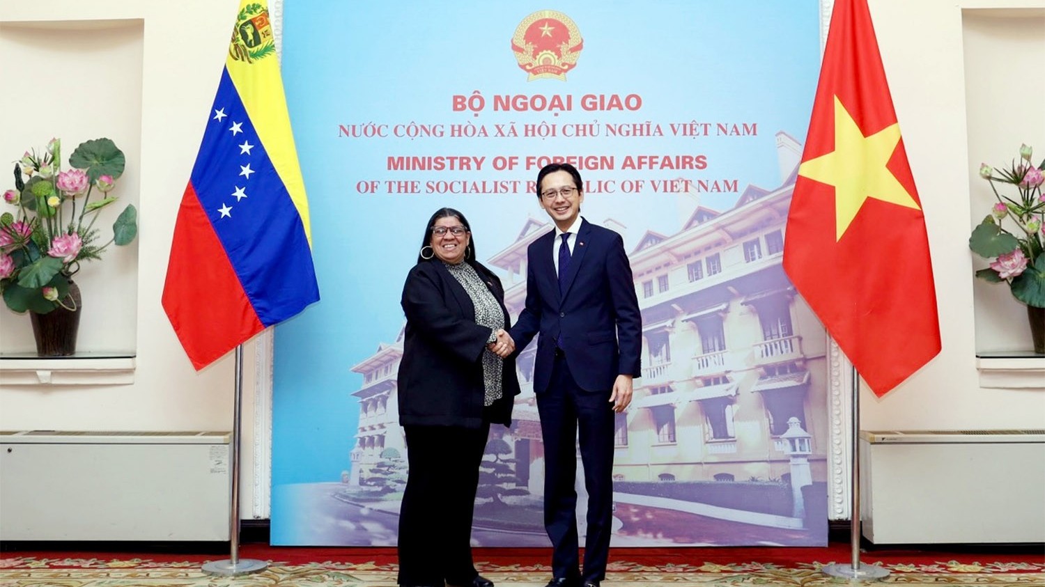Vietnam, Venezuela Deputy Foreign Ministers hold 10th political consultation in Hanoi