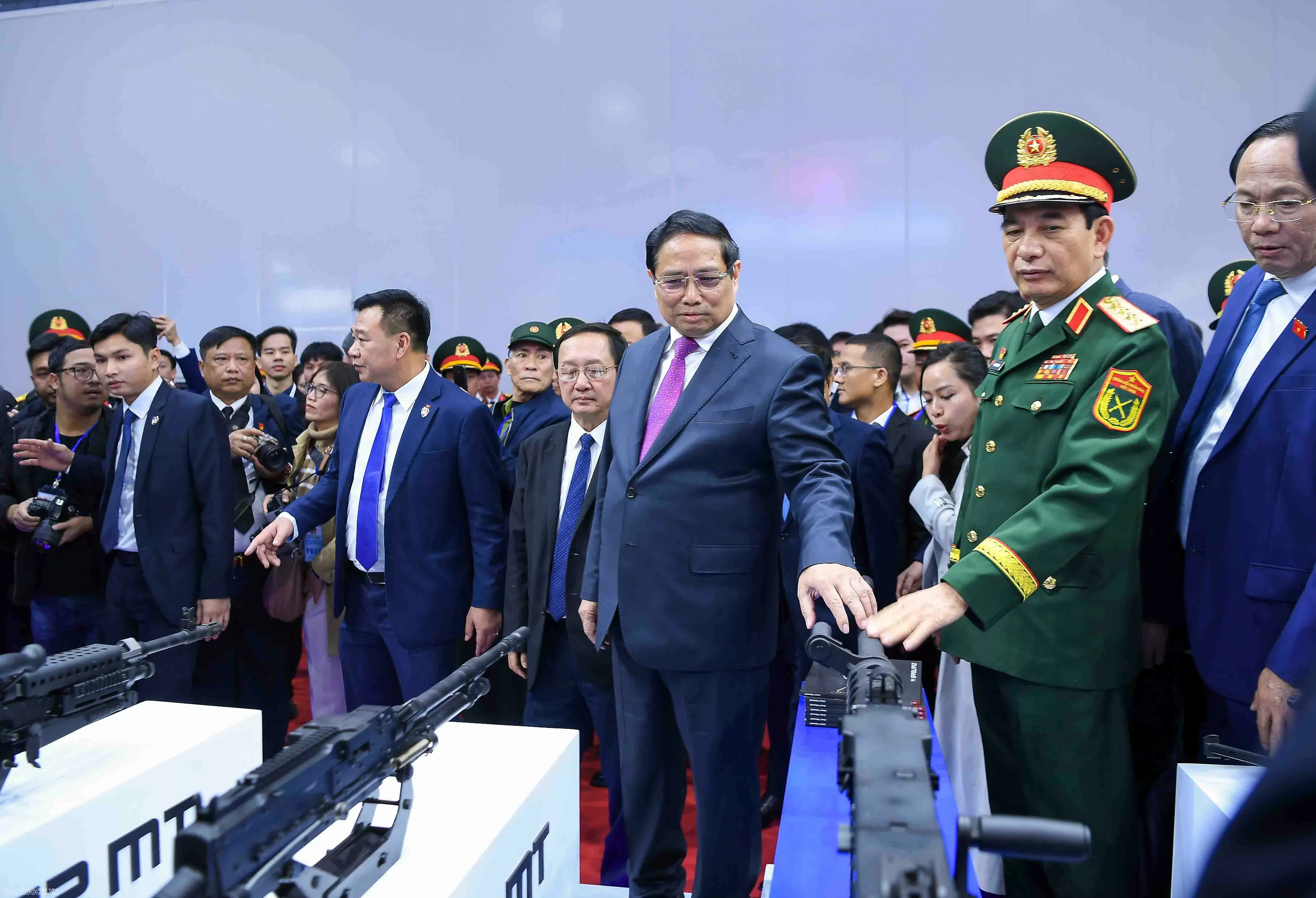 Vietnam International Defence Expo 2024 opens at Gia Lam Airport in Hanoi Vietnam International Defence Expo 2024 opens at Gia Lam Airport in Hanoi