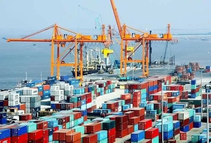 Vietnam's import-export surges 15.3% Vietnam's import-export surges 15.3%