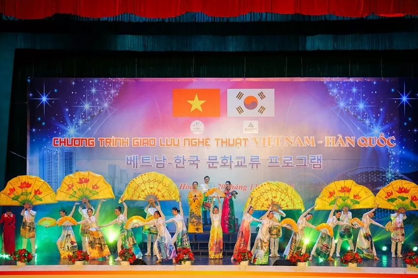 Vietnam - RoK cultural exchange held in Nha Trang Vietnam - RoK cultural exchange held in Nha Trang