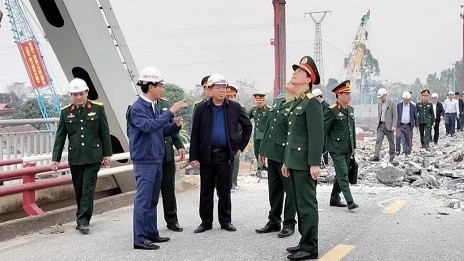 Construction of new Phong Chau bridge begins