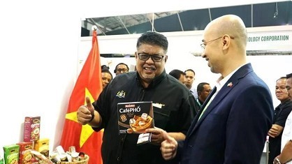 Vietnamese products make waves at halal festival in Malaysia