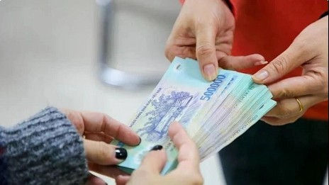 Average bonus for Lunar New Year up 3.3% in HCM City