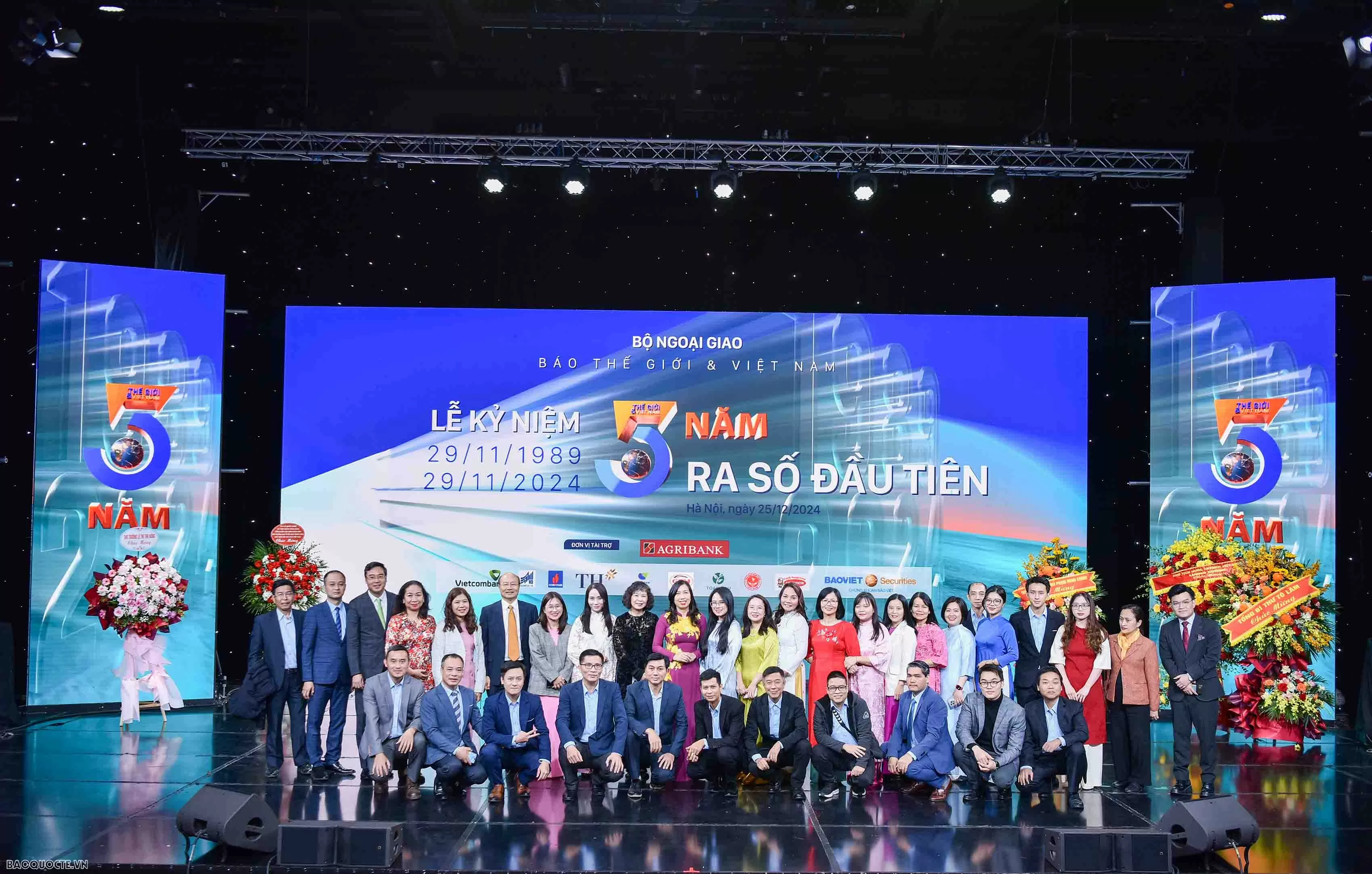 World&Vietnam Report’s 35th anniversary: A Happy Celebration World&Vietnam Report’s 35th anniversary: A Happy Celebration