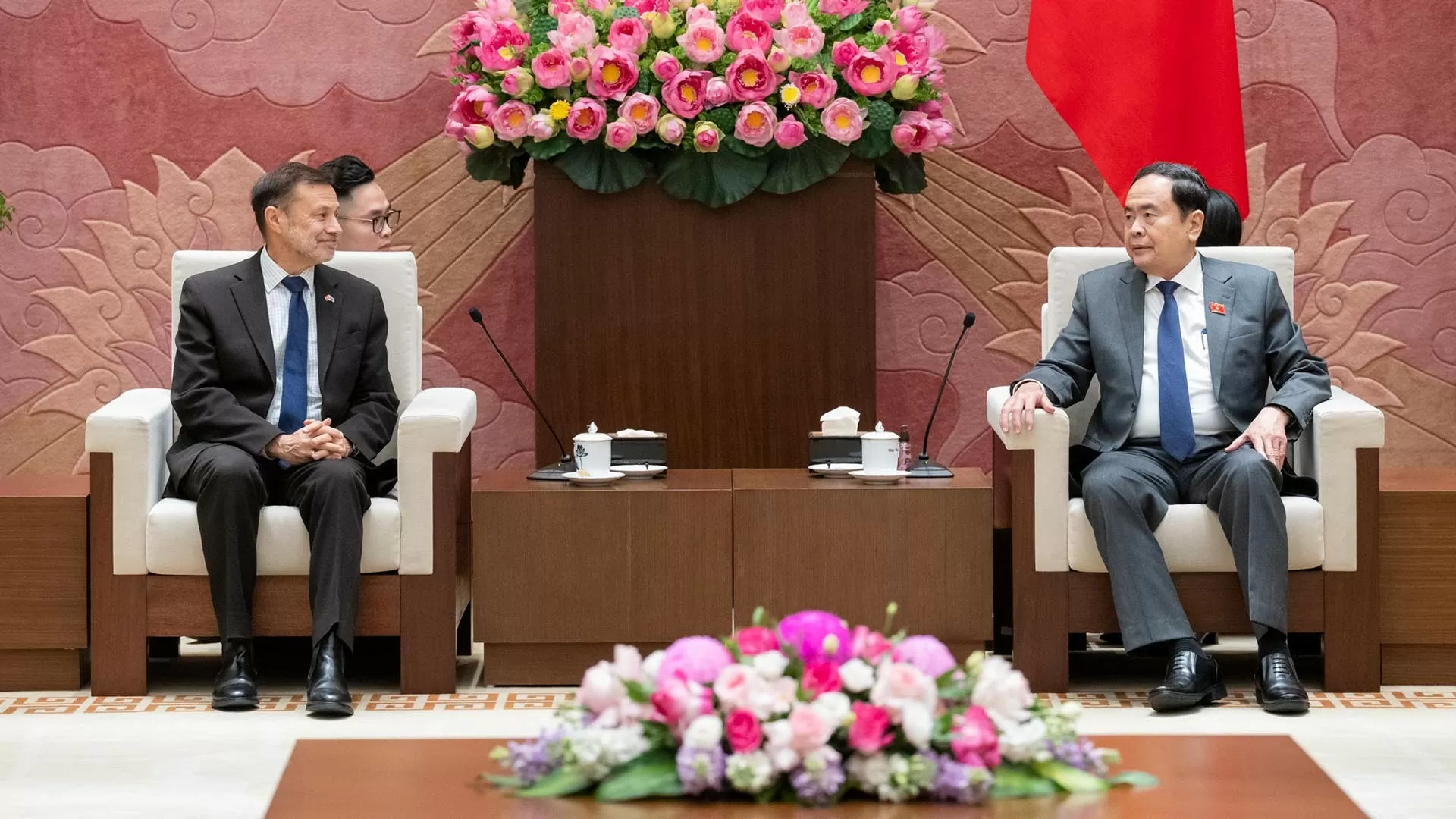 NA Charman receives Australian Ambassador Andrew Goledzinowski NA Charman receives Australian Ambassador Andrew Goledzinowski