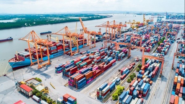 Tan Vu Port handles one million TEUs for the fourth consecutive year