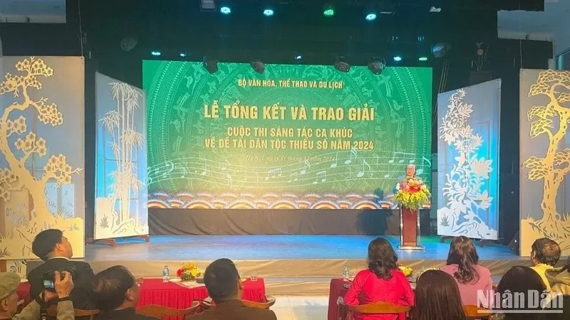 Outstanding works honoured at 2024 Songwriting Contest on Ethnic Minorities. Outstanding works honoured at 2024 Songwriting Contest on Ethnic Minorities.