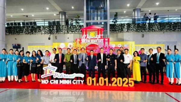 High hopes for a prosperous year with first visitors in New Year 2025