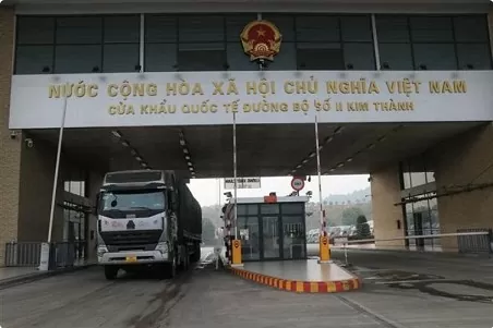 Trade though Lao Cai border gate reaches 1.6 million USD on 2025’s first day Trade though Lao Cai border gate reaches 1.6 million USD on 2025’s first day