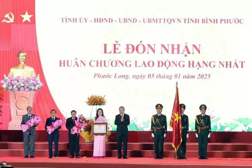 General Secretary To Lam attends 50th celebration of Phuoc Long victory