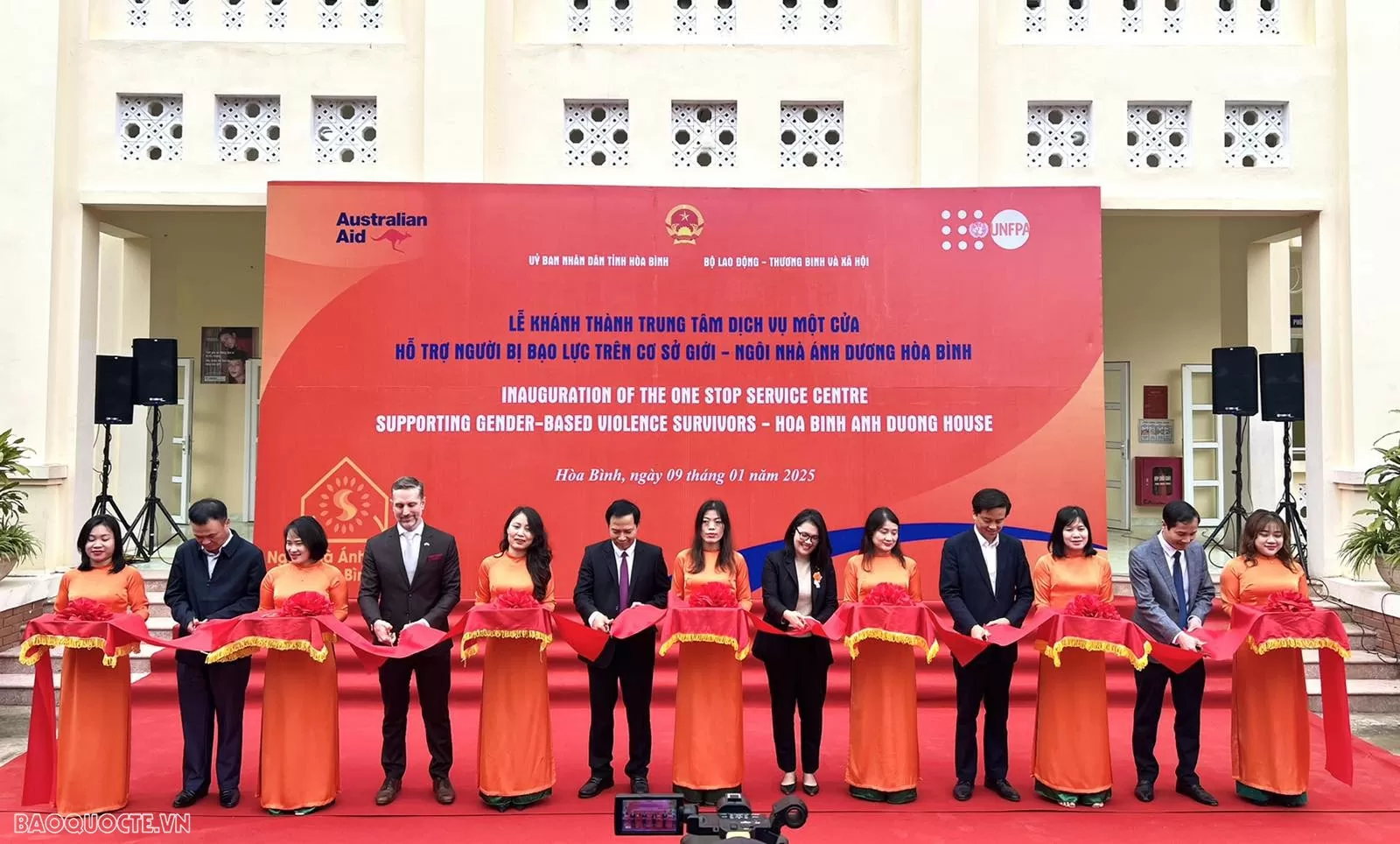 Opening Anh Duong House in Hoa Binh province Opening Anh Duong House in Hoa Binh province