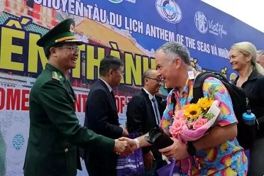 Hue welcomes over 4,400 foreign visitors on first cruise ship of 2025 Hue welcomes over 4,400 foreign visitors on first cruise ship of 2025