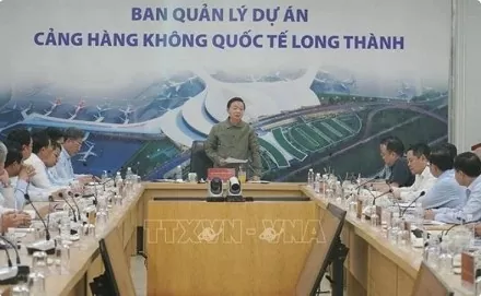 Deputy PM orders speeding up construction of Long Thanh int'l airport Deputy PM orders speeding up construction of Long Thanh int'l airport