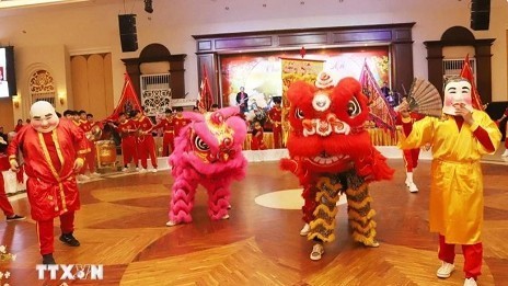 Vietnamese people in Laos celebrate Tet Lunar New Year
