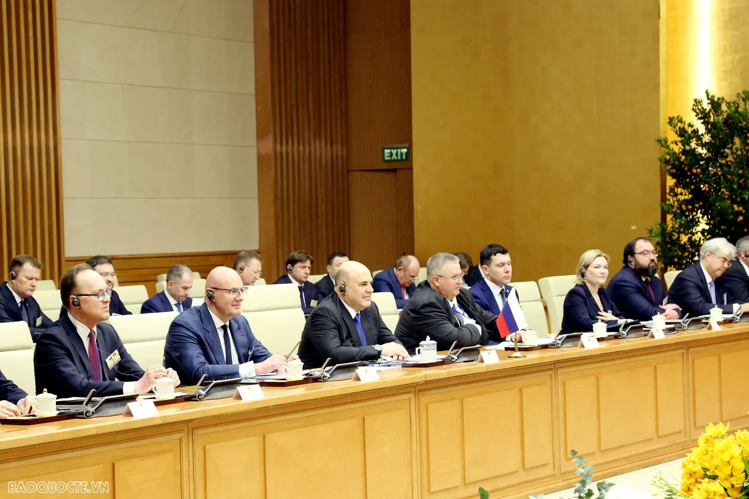 Vietnam, Russia Prime Ministers hold talks, agree on major orientations for bilateral ties Vietnam, Russia Prime Ministers hold talks, agree on major orientations for bilateral ties