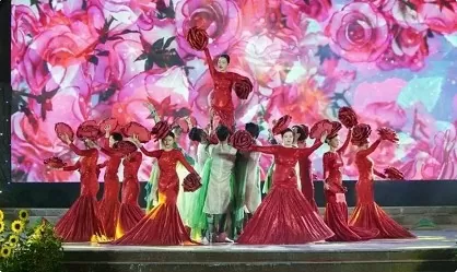 Sa Dec city kicks off 2025 spring flower festival Sa Dec city kicks off 2025 spring flower festival