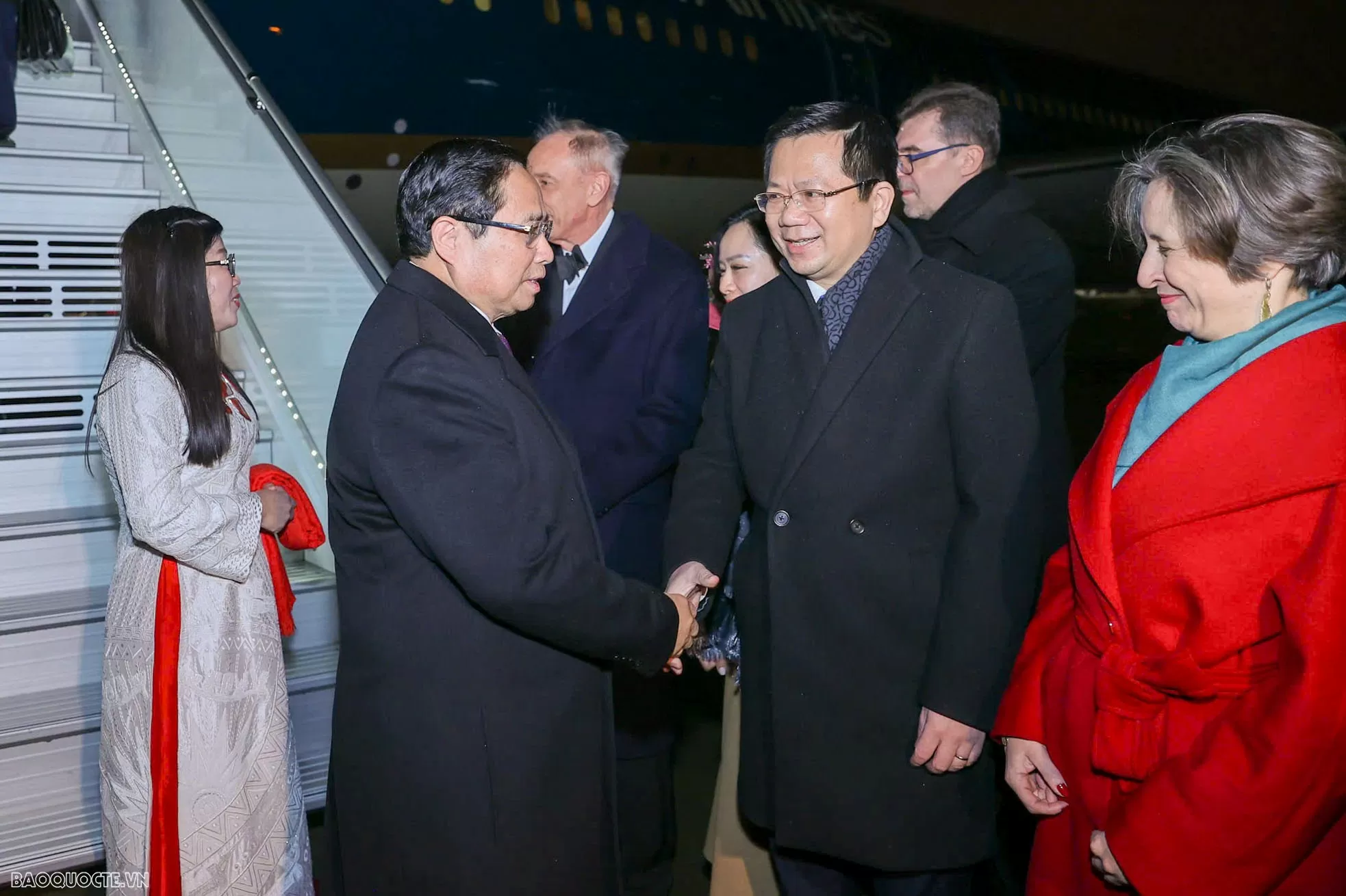 PM Pham Minh Chinh arrives in Warsaw, beginning Poland visit PM Pham Minh Chinh arrives in Warsaw, beginning Poland visit