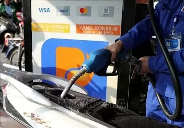Retail petrol prices up in latest adjustment Retail petrol prices up in latest adjustment