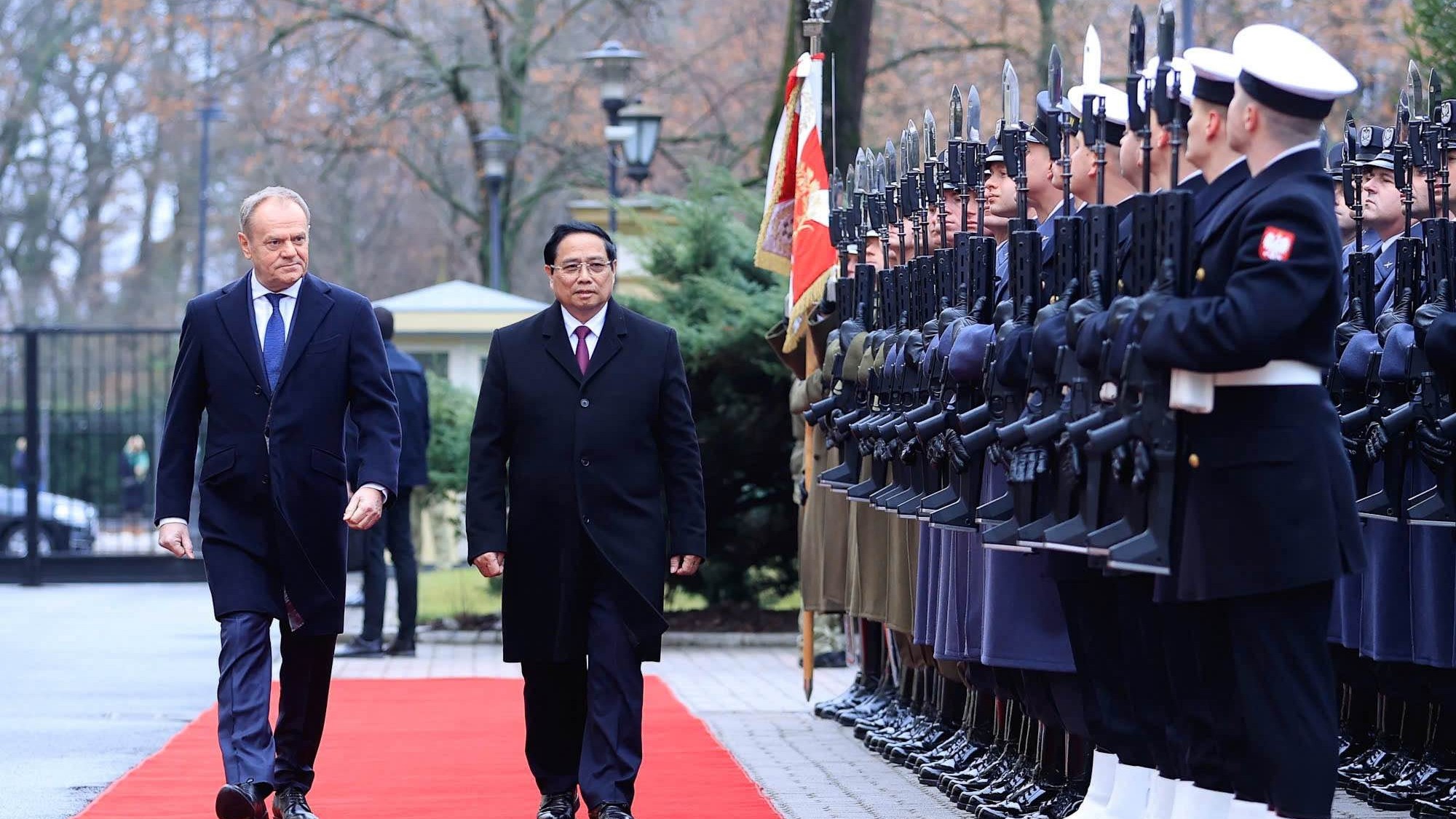 Welcome ceremony held for Prime Minister Pham Minh Chinh in Warsaw