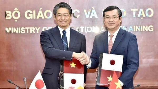 Vietnam, Japan signed grant aid project for human resource development scholarship